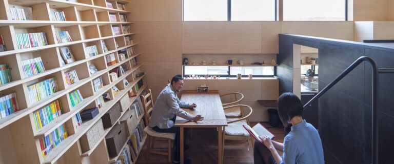 CASA ESTANTE PARA LIBROS #Arquitecturademadera