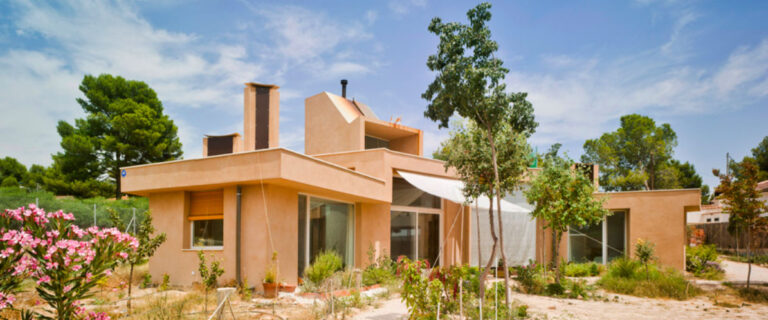 CASA DE LA TIERRA, VIVIENDA BIOCLIMÁTICA Y BIOCONSTRUÍDA #Arquitecturademadera