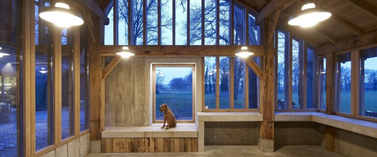 THE SIXTEEN-OAK BARN #Arquitecturademadera